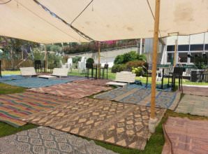 מחצלות צבעוניות