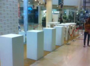 קוביית עיצוב גובה מטר