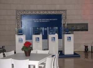 שילוט ממותג